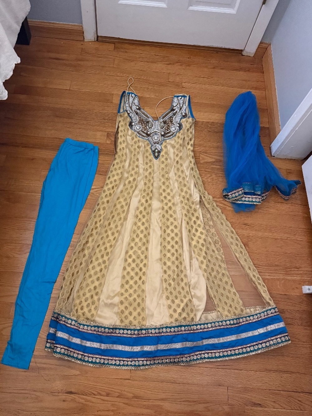 Indian 3 piece set